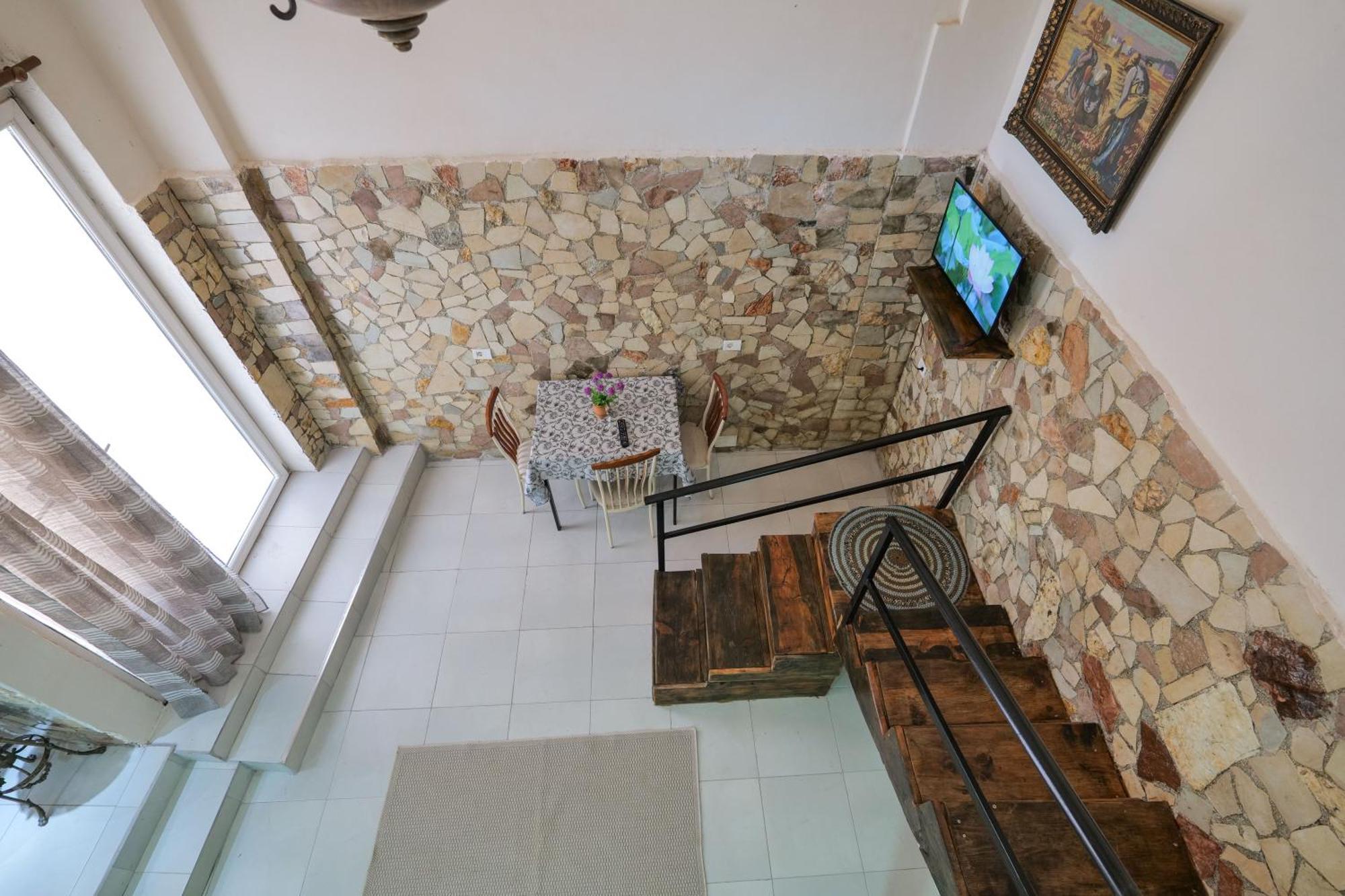 Garden Villa Lake Side & Glamping Ksamil Bagian luar foto