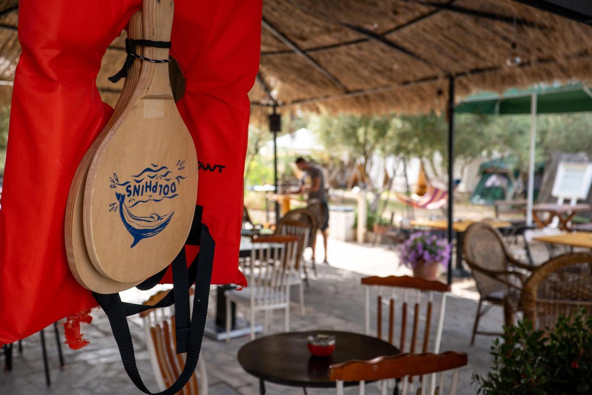 Garden Villa Lake Side & Glamping Ksamil Bagian luar foto